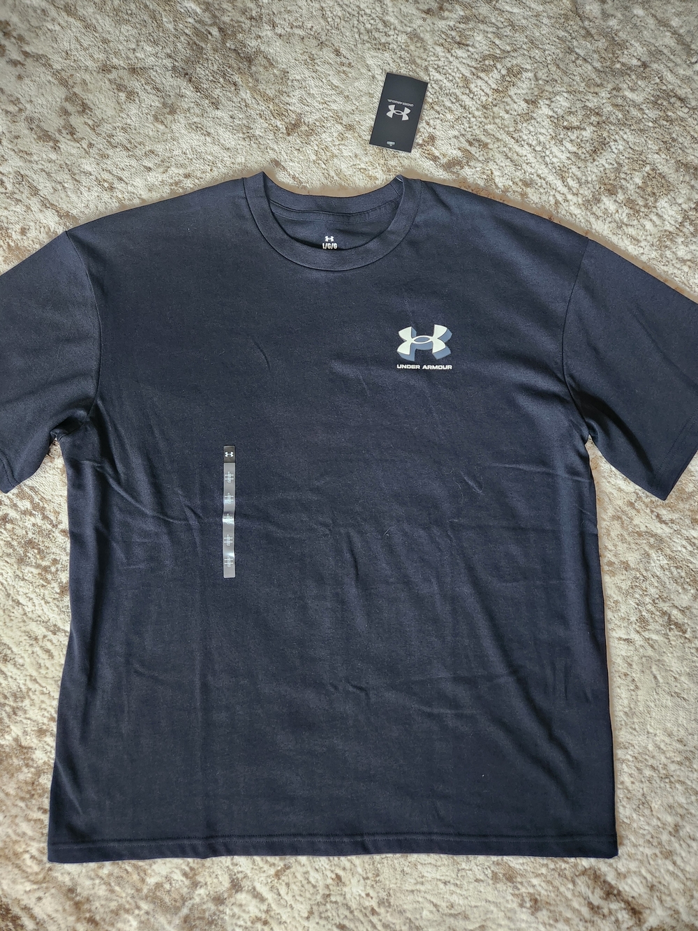 Under Armour Men’s Black Crew Neck Logo Tee
